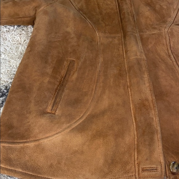 Warm suede/shearling coat size 6 - Picture 7 of 11